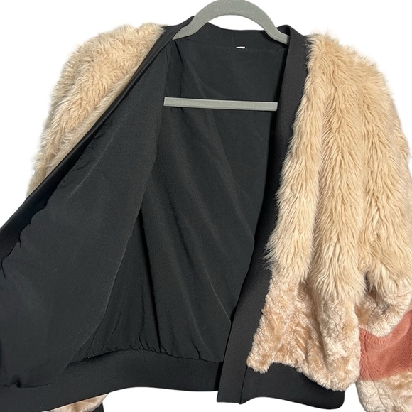 YFB Young Fabulous & Broke Faux Fur Pink Beige Fuzzy Paris Open Front Jacket - Picture 5 of 6